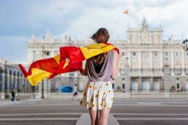 Atenționare de călătorie în Spania - vreme extremă: Cod ROȘU de caniculă și furtuni. Anunțul MAE