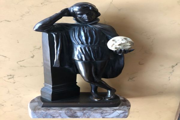 Klaus Iohannis își joacă soarta politică pe mâna lui Florin Cîțu, crede Adrian Năstase 