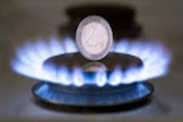  PSD va declanșa o campanie de strângere de semnături  pentru plafonarea prețurilor la gaze și curent