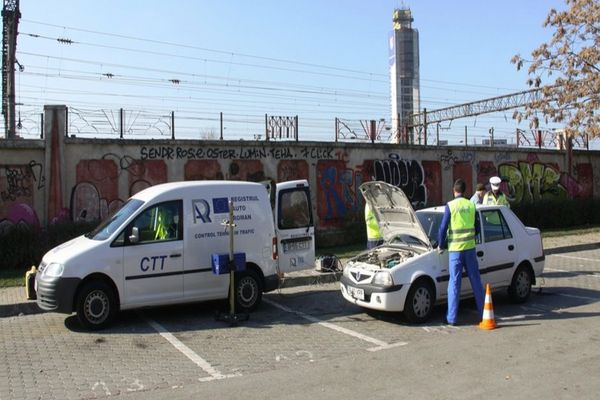 Mașini cu defecțiuni tehnice, descoperite în trafic