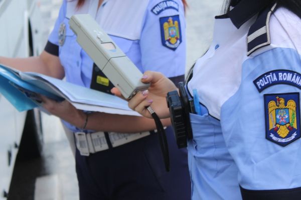 Sibian beat, prins de polițiști în trafic! Șoferul avea o alcoolemie de 1,12 mg/l alcool pur în aerul expirat