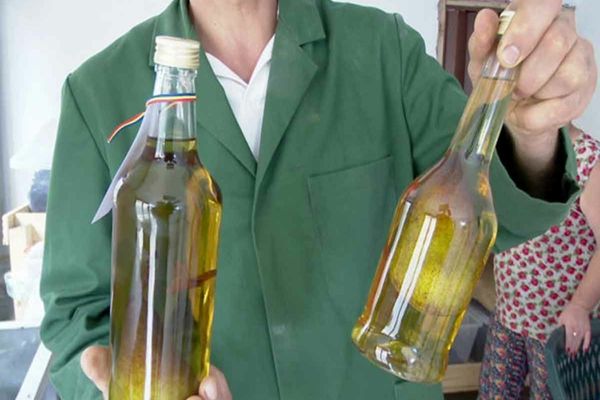 35 de litri de țuică a furat un bărbat din Zlatna