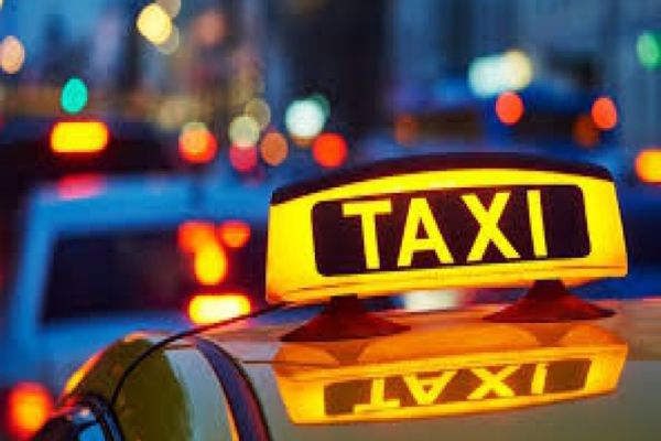 12 taximetriști, din Alba Iulia au fost înșelați de un escroc! Metoda inedită a tânărului