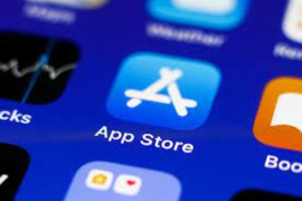 Campanie frauduloasă sprijinită prin aplicații de pe Apple AppStore