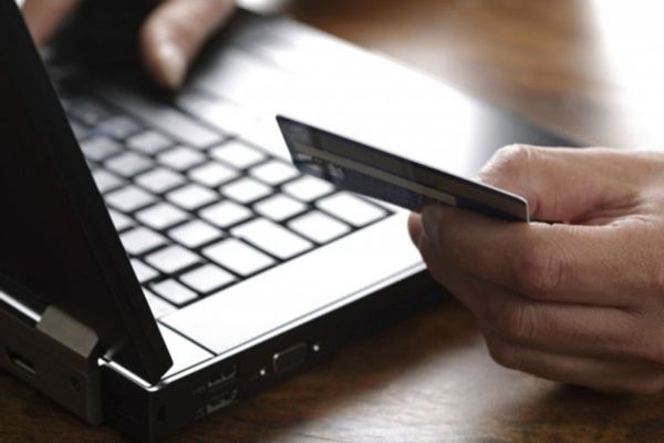 ATENȚIE LA ÎNȘELĂCIUNI ÎN TRANZACȚIILE ONLINE!