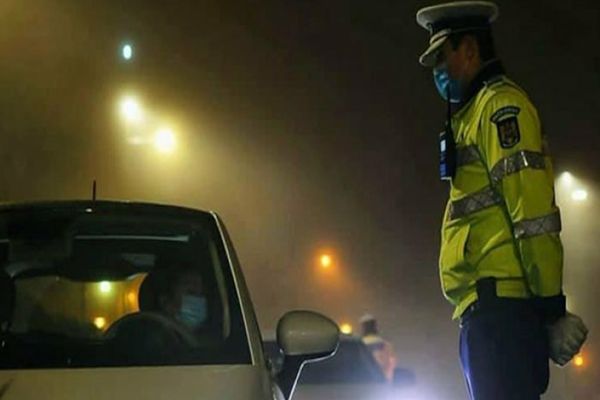 De ce sunt carantinate la intrarea în țară persoanele nevaccinate - Explicația oficială de la ministerul Sănătății