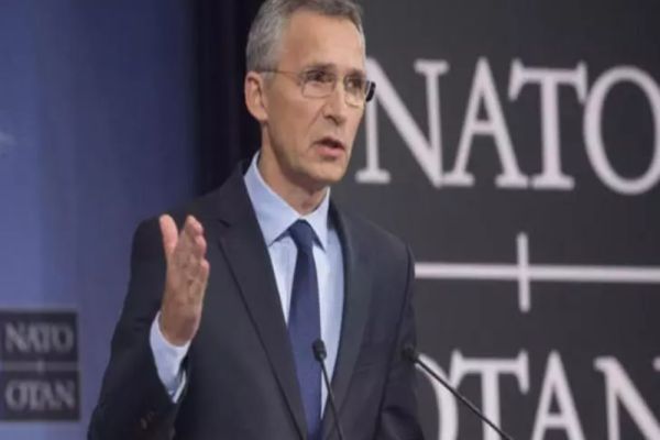 Şeful NATO: Există încă o soluţie diplomatică a conflictului privind Ucraina