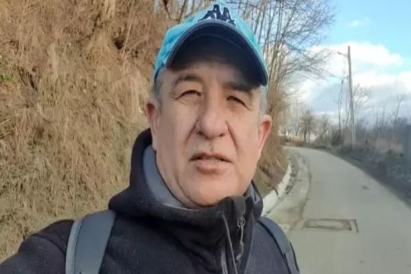 Gestul de lăudat al unui primar din Alba. A mers singur să adune gunoiul din comună