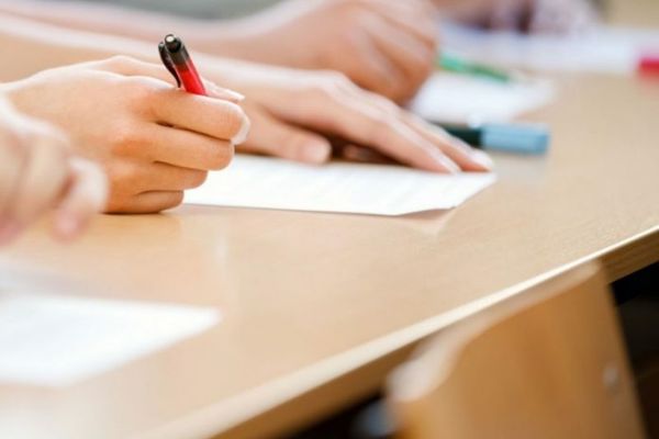 SIMULARE Evaluare Națională 2022: LUNI, 4 aprilie, încep testările