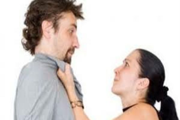 Bătut de nevastă! Bărbatul are nevoie de 45 – 50 de zile de îngrijiri medicale