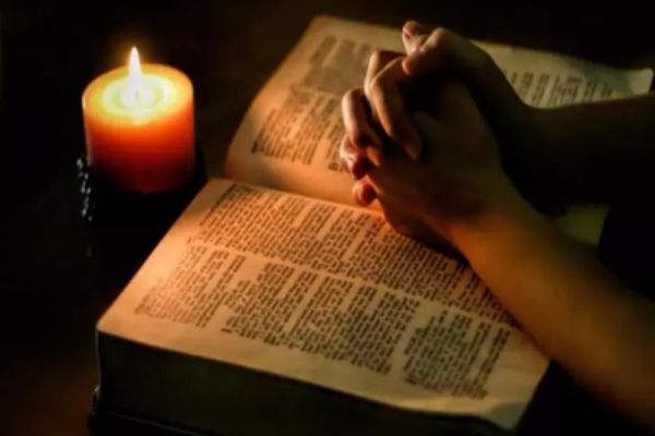 Rugăciune puternică de Buna Vestire! Trebuie rostită neaparat în ziua de sărbătoare - Acatistul Bunei Vestirii a Maicii Domnului