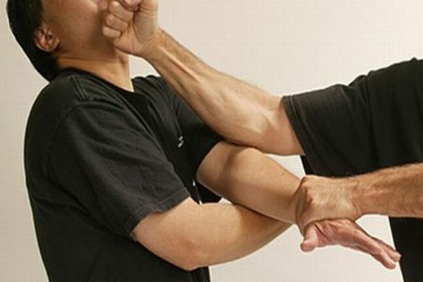 Scandal între doi bărbați la o sală de jocuri de noroc din Alba Iulia