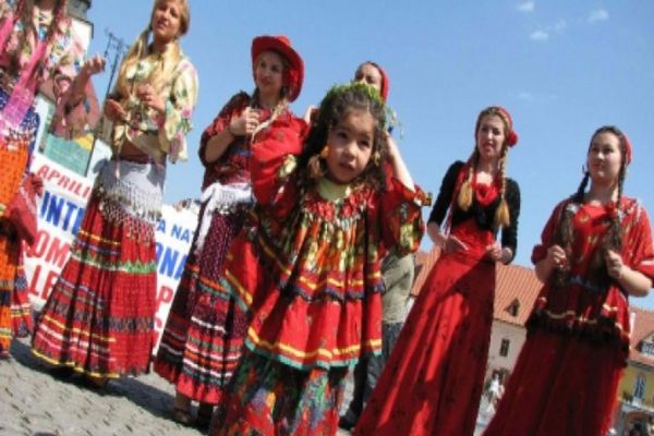 Ziua Internațională a Romilor - Sărbătoare importantă pentru cea mai mare minoritate etnică din Europa