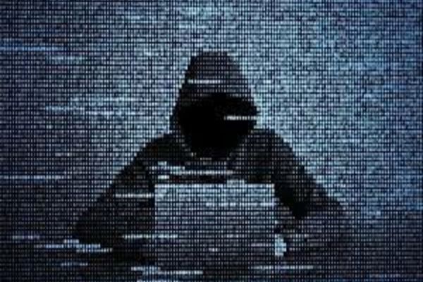 Apple și Meta au fost păcălite de hackeri care pretindeau că sunt funcționari de aplicare a legii să ofere date despre utilizatori