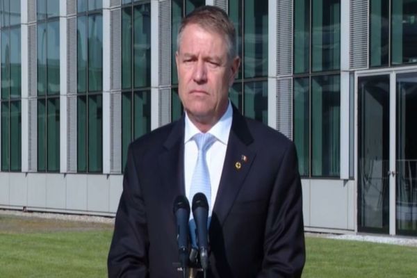 Klaus Iohannis, la Summitul NATO de la Madrid. Președintele, primit de Regele Felipe al Spaniei
