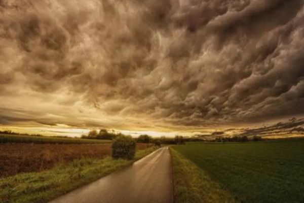 Cum va fi vremea la final de săptămână