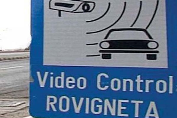 Din 20 august, amenzi mai mari pentru șoferii fără rovinietă
