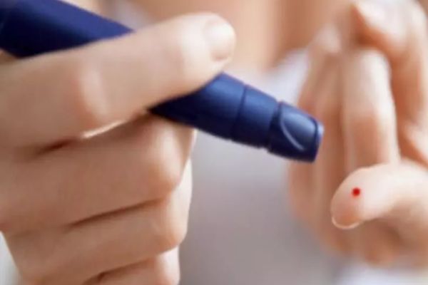 Explozie a cazurilor de copii diagnosticați cu diabet de tip 1. Infecția cu COVID, printre posibilele cauze - ce spun medicii