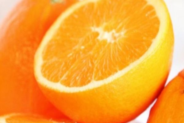 Nu mai mânca portocale dacă suferi de această boală! Pericolul ascuns din cele mai consumate fructe