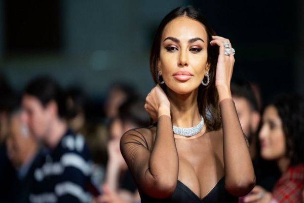 Bobby Păunescu, interviu de excepție cu Mădălina Ghenea. Bat clopotele de nuntă - cel mai elegant cuplu din România. Cine va fi nașul celor doi