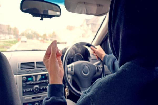 Tânăr drogat, depistat la volan