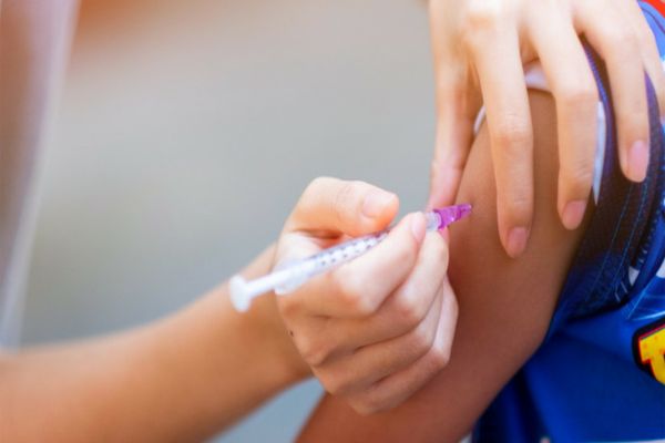 Se mai vaccinează românii antiCovid? Autoritățile fac publice cele mai noi date: cum arată cifrele imunizării