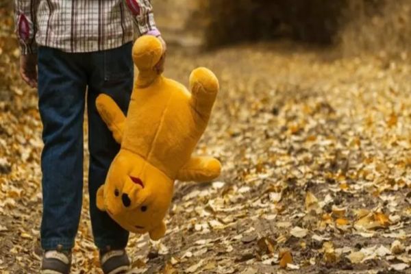 Cifrele sclaviei în România! Minori obligați să muncească, bătuți, închiși și omorâți