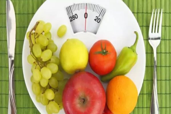 Cea mai sănătoasă cură de slăbire. Ce presupune dieta MIND?