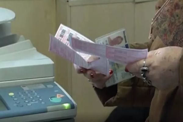 Hidroelectrica a început să trimită facturi. Ce sumă de plată a primit un client - FACTURĂ