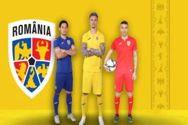 Echipa națională de fotbal a României are un nou tricou. Este imprimat cu brâul national si elemente caracteristice regiunilor istorice