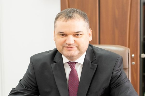 Ministrul Cseke Attila: Încă 65 de proiecte depuse în cadrul Programului naţional de consolidare a clădirilor cu risc seismic ridicat au fost selectate pentru finanţare