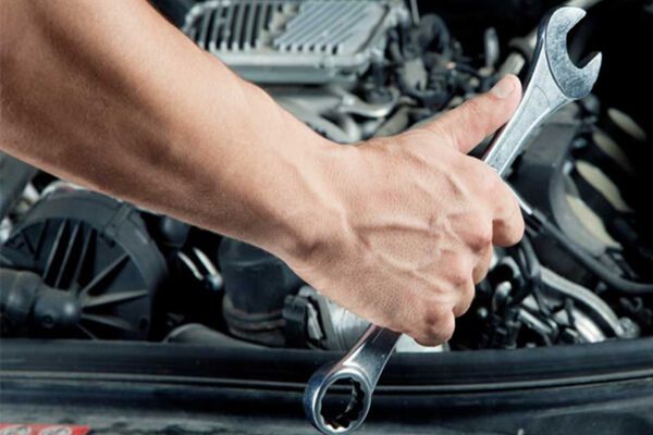 Din cauza nepăsării, statul pierde 1 miliard de Euro/an prin reparațiile auto nefiscalizate care au explodat în ultimii 2 ani.