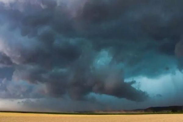 ALERTĂ METEO de vreme rea: cod galben de fenomene periculoase în Alba