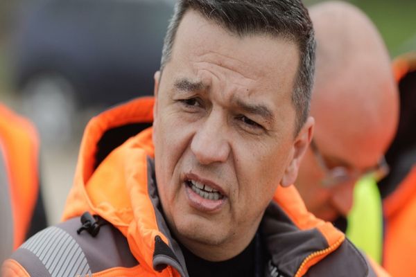 Explicația aberantă a lui Sorin Grindeanu pentru lipsa trotuarului între Vama Veche și 2 Mai: „Nu poți construi trotuar pe lângă fiecare drum național”