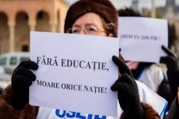 Sindicatele din Educație ies în stradă și amenință cu greva generală. Care sunt nemulțumirile
