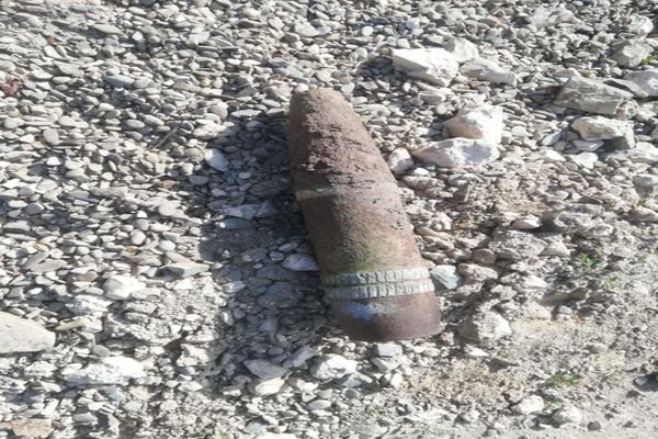 Alarmă falsă la Alba după ce o echipă de muncitori a crezut că a dat peste un proiectil