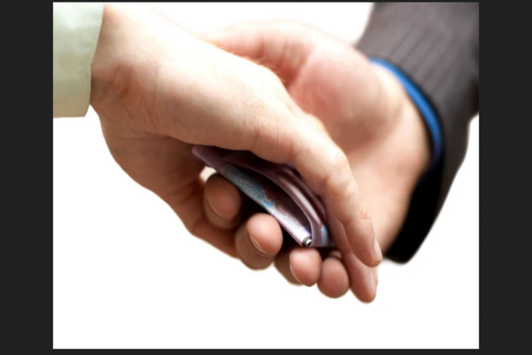 România se află în topul celor mai corupte țări din UE