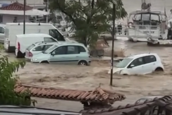 Peste 200 de români sunt în zonele afectate de ciclonul „Daniel” din Grecia