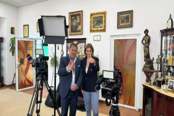 Bomba jurnalistică a anului, detonată la Culisele Statului Paralel. Cătălin Hideg dă totul în vileag, într-un mega interviu acordat Ancăi Alexandrescu – VIDEO