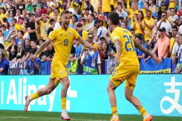 România vs. Olanda în optimile Campionatului European de Fotbal din Germania