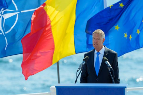 KLAUS IOHANNIS, ULTIMA DATĂ CA PREȘEDINTE LA ZIUA MARINEI: PROFESIA DE MARINAR SE POTRIVEȘTE TEMERARILOR