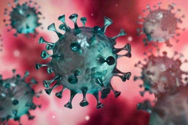 EXPLOZIE DE CAZURI COVID ÎN LUNA IULIE: CREȘTERE DE PESTE 230%, 7 DECESE RAPORTATE