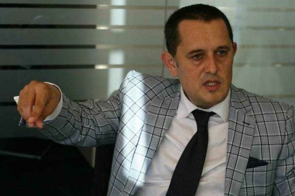 Asalt total asupra Guvernului! Piperea anunță trei lovituri decisive pentru premierul Bolojan: „PSD are cheia, dacă vrea să scăpăm de el”