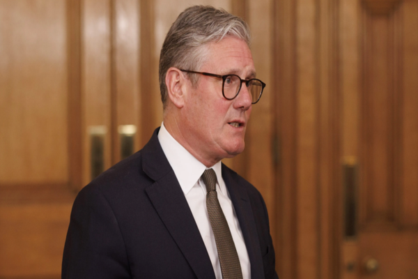 Starmer pune condiții clare pentru trimiterea de trupe în Ucraina: decizia va aparține Parlamentului britanic