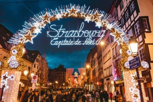 Anchetă la Strasbourg! S-a găsit un pistol şi muniţie în tufişuri, în apropiere de Târgul de Crăciun