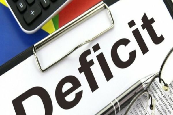 Semnal de alarmă al economiștilor: Guvernul se folosește de inflație pentru a acoperi deficitul