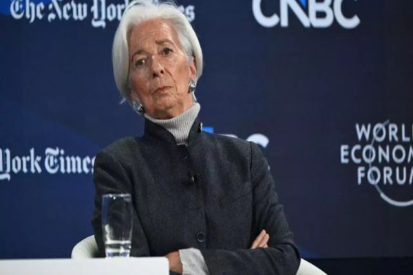 Tensiuni la Davos. Președinta BCE, Christine Lagarde, a plecat de la o cină după atacul unui oficial american