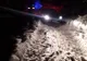 FOTO: Turiști rămași blocați cu mașina în zăpadă la Arieșeni