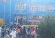 Incident GRAV într-o școală din Sebeș. Un elev s-a ales cu capul spart după ce tencuiala de la intrare în unitatea de învățământ s-a desprins.