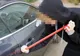 Minor reținut pentru furturi de autoturisme
